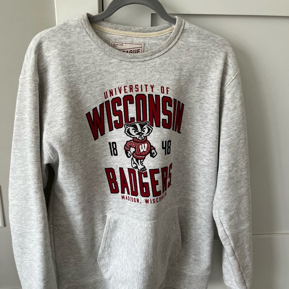 League Gray Wisconsin Badgers Men's Crewneck Sweater